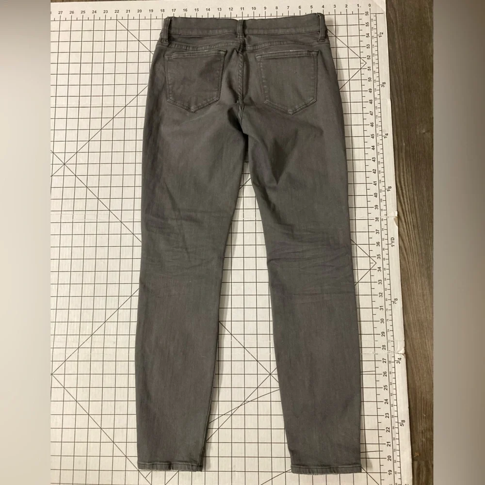 J. Crew Women’s Size 26 Grey‎ Toothpick Jeans